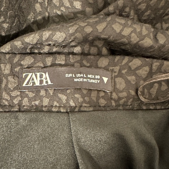 Zara Black Jacquard High Waisted Mini Peplum Skirt Size Large - Picture 7 of 9